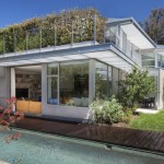 Almost Transparent Net Zero House in Santa Monica in Intimate Connection with the Outdoors